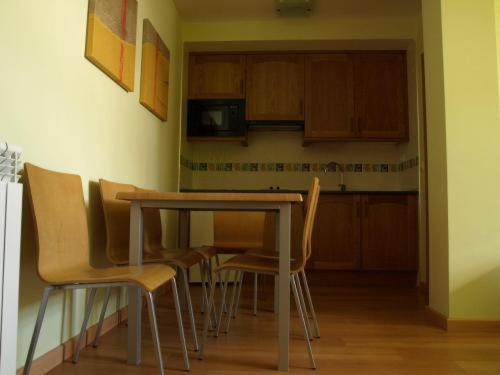 Aparthotel Pena Telera Resort El Pueyo de Jaca Zewnętrze zdjęcie
